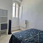 Vue 3 Personnes Ar000-c04 Appartement