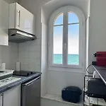Vue 3 Personnes Ar000-c04 Apartment